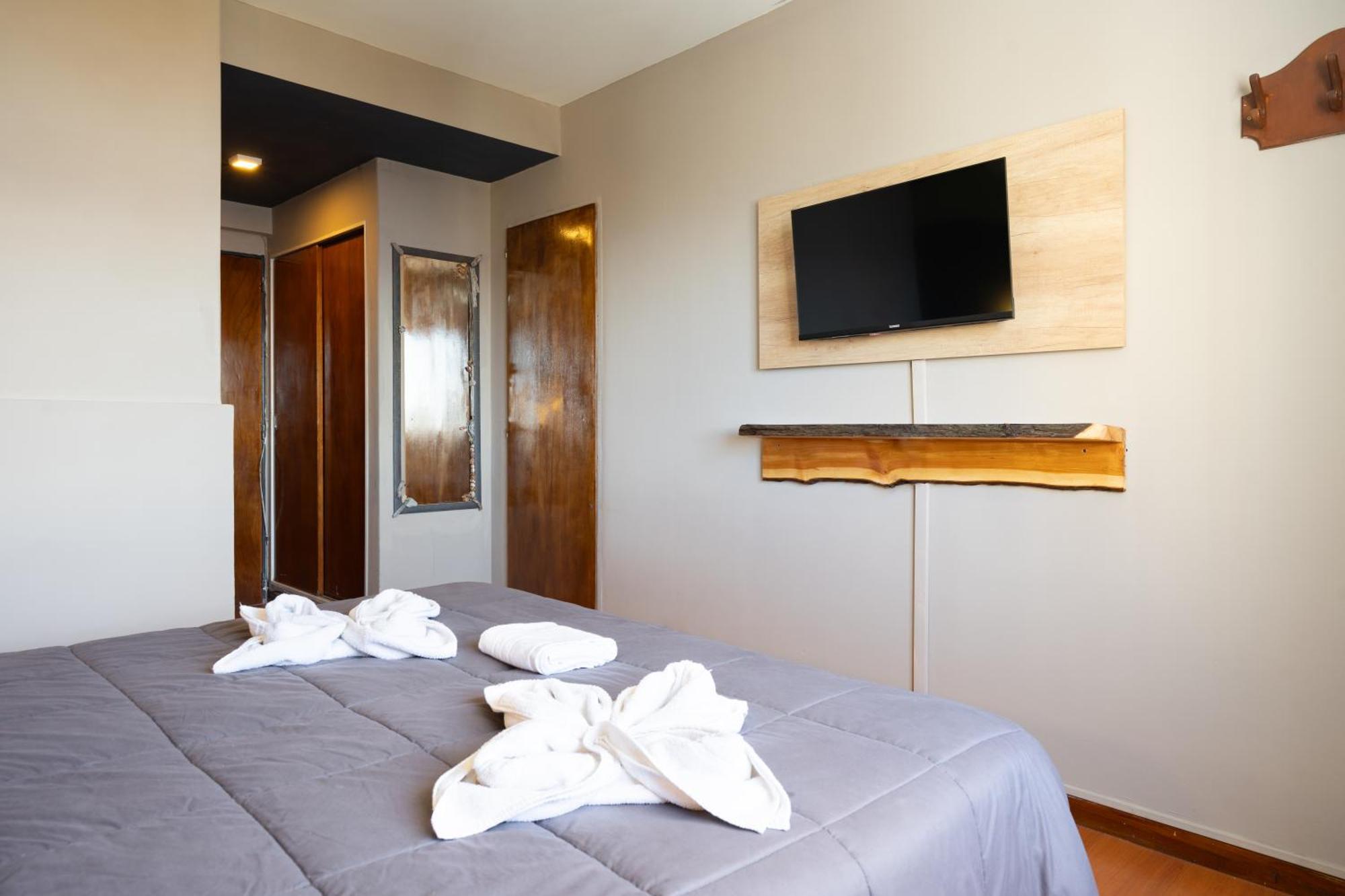 Tangoinn Hostel Downtown Сан-Карлос-де-Барилоче Экстерьер фото