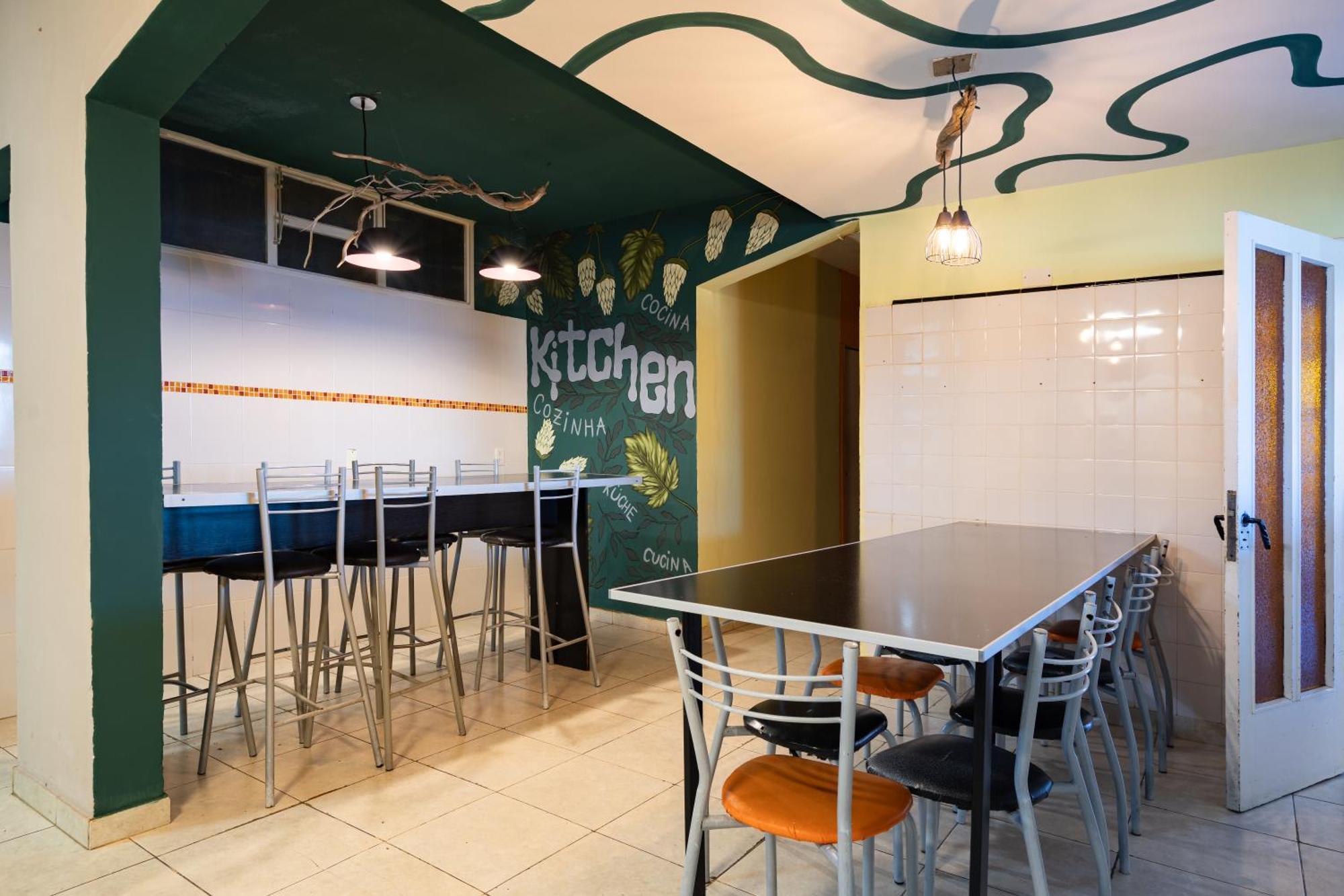Tangoinn Hostel Downtown Сан-Карлос-де-Барилоче Экстерьер фото